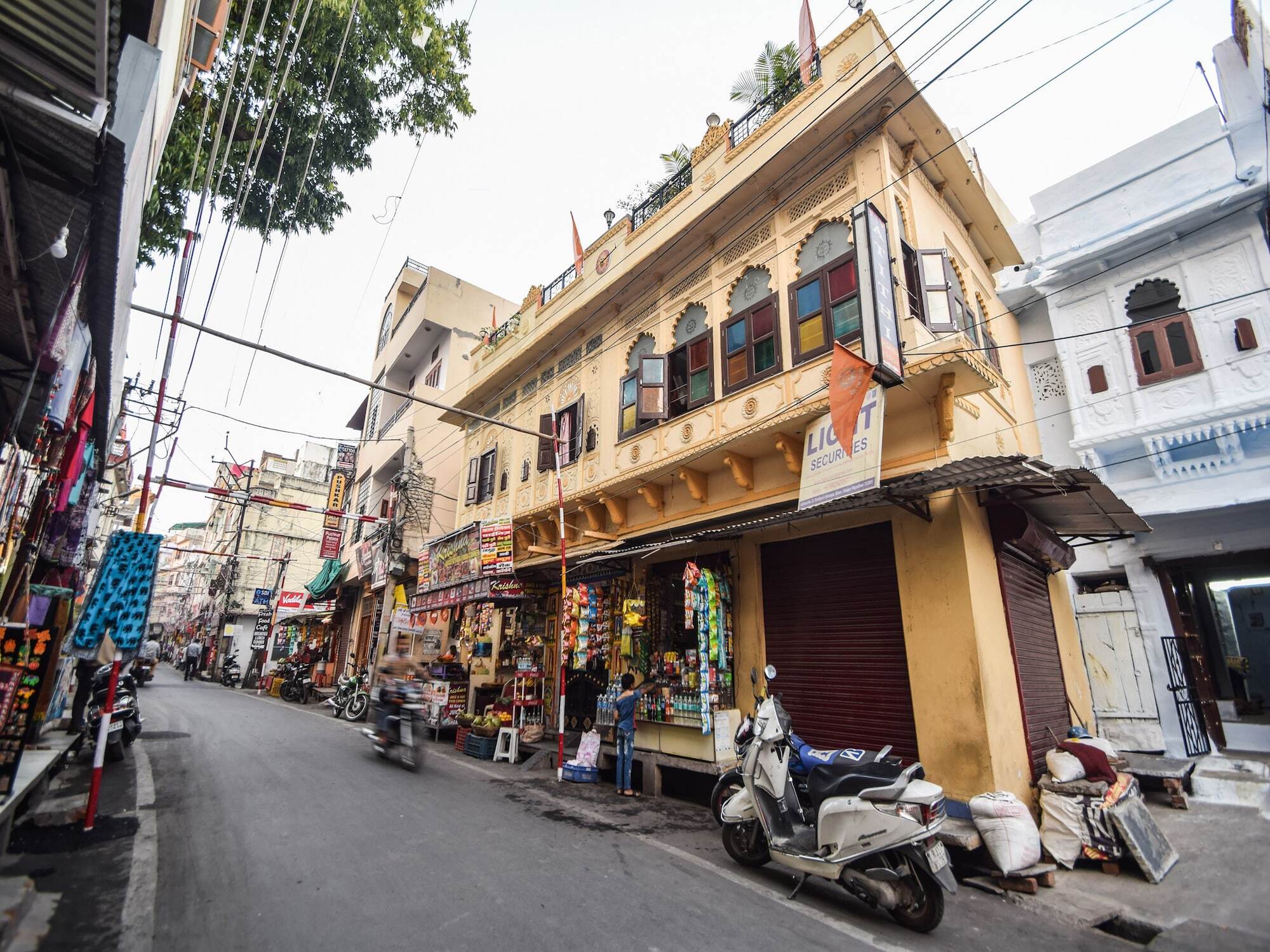 Oyo 22469 Home Heritage Stay City Palace Udaipur Exterior photo